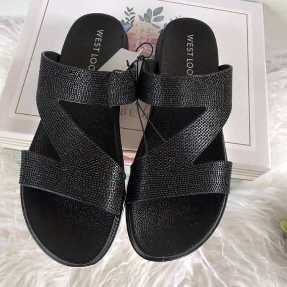 West Loop Slip On Women’s Sandal Size Small 5/6 NWT Black Soft - Picture 12 of 16